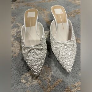 NEW Dolce Vita Kitten heels